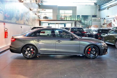 Audi A4 40 2.0 tdi mhev Business Advanced quattro 204cv s-tronic (2)