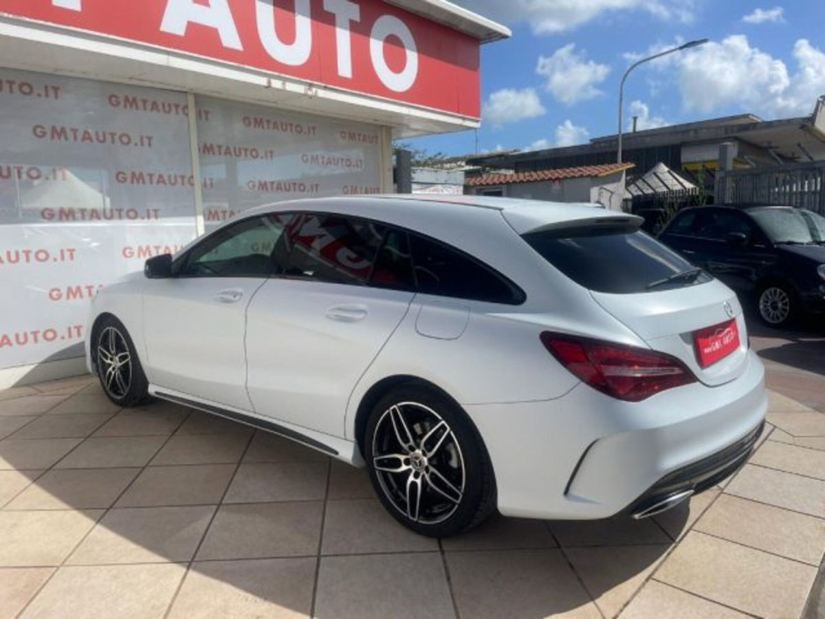 Mercedes-Benz CLA Shooting Brake 200 d Automatic Premium Dark Night (7)