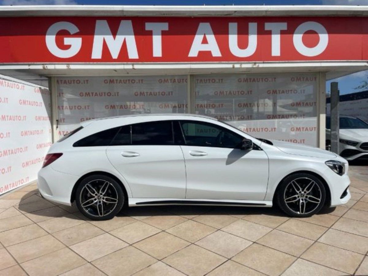 Mercedes-Benz CLA Shooting Brake 200 d Automatic Premium Dark Night (8)