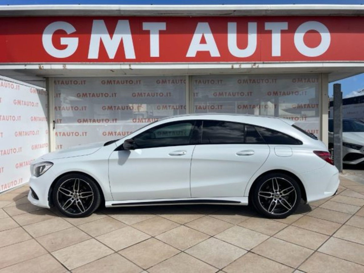 Mercedes-Benz CLA Shooting Brake 200 d Automatic Premium Dark Night (9)