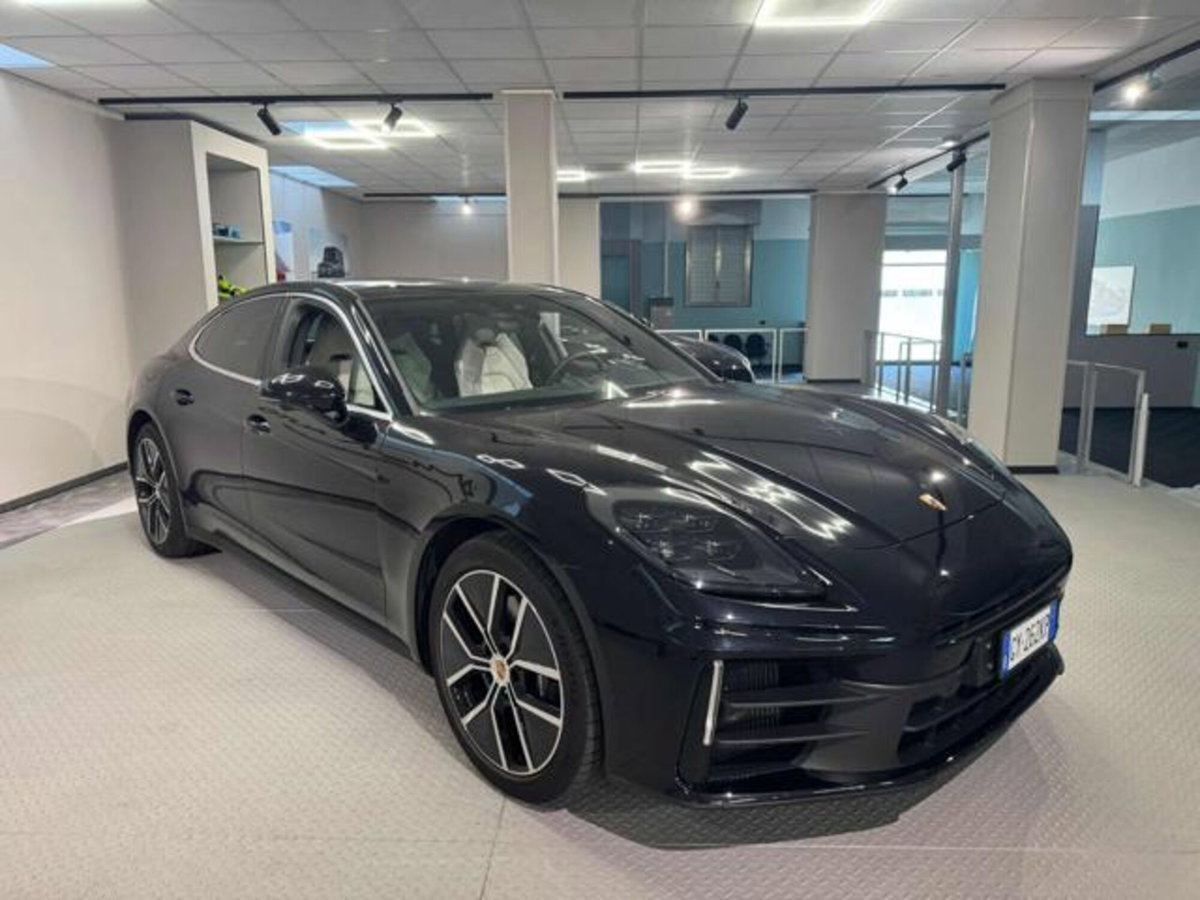 Porsche Panamera 2.9 4S auto (2)
