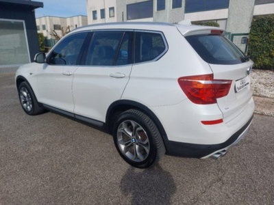 BMW X3 xDrive30dA 258CV Business Advantage Aut. (4)