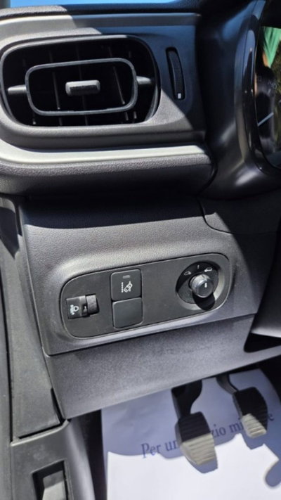 Citroen C3 BlueHDi 100 S&S Van Feel (10)