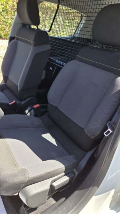 Citroen C3 BlueHDi 100 S&S Van Feel (12)