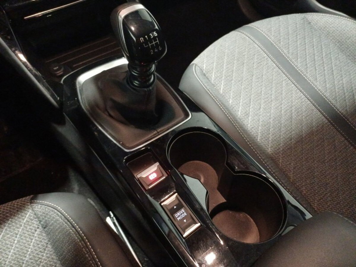 Peugeot 208 PureTech 100 Stop&Start 5 porte Allure (20)