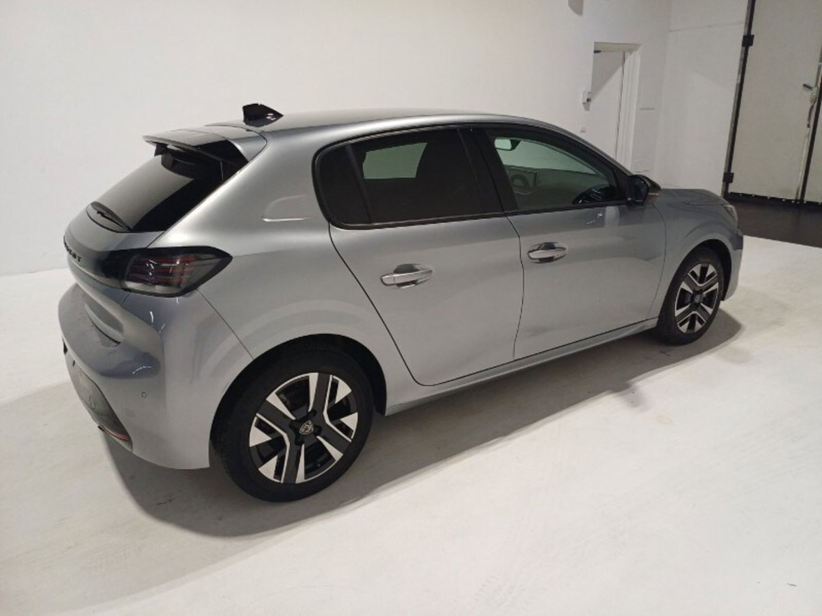 Peugeot 208 PureTech 100 Stop&Start 5 porte Allure (6)