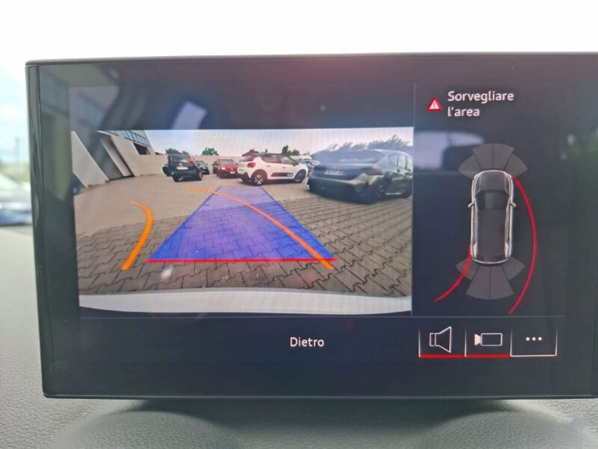 Audi Q2 Q2 30 TDI S tronic S line Edition (15)