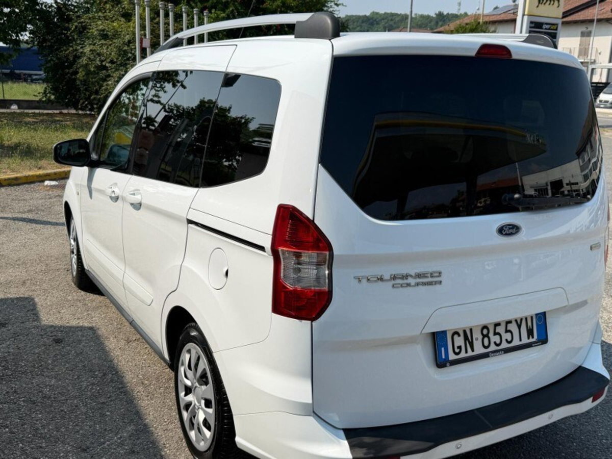 Ford Tourneo Courier 1.0 EcoBoost 100 CV Plus (3)