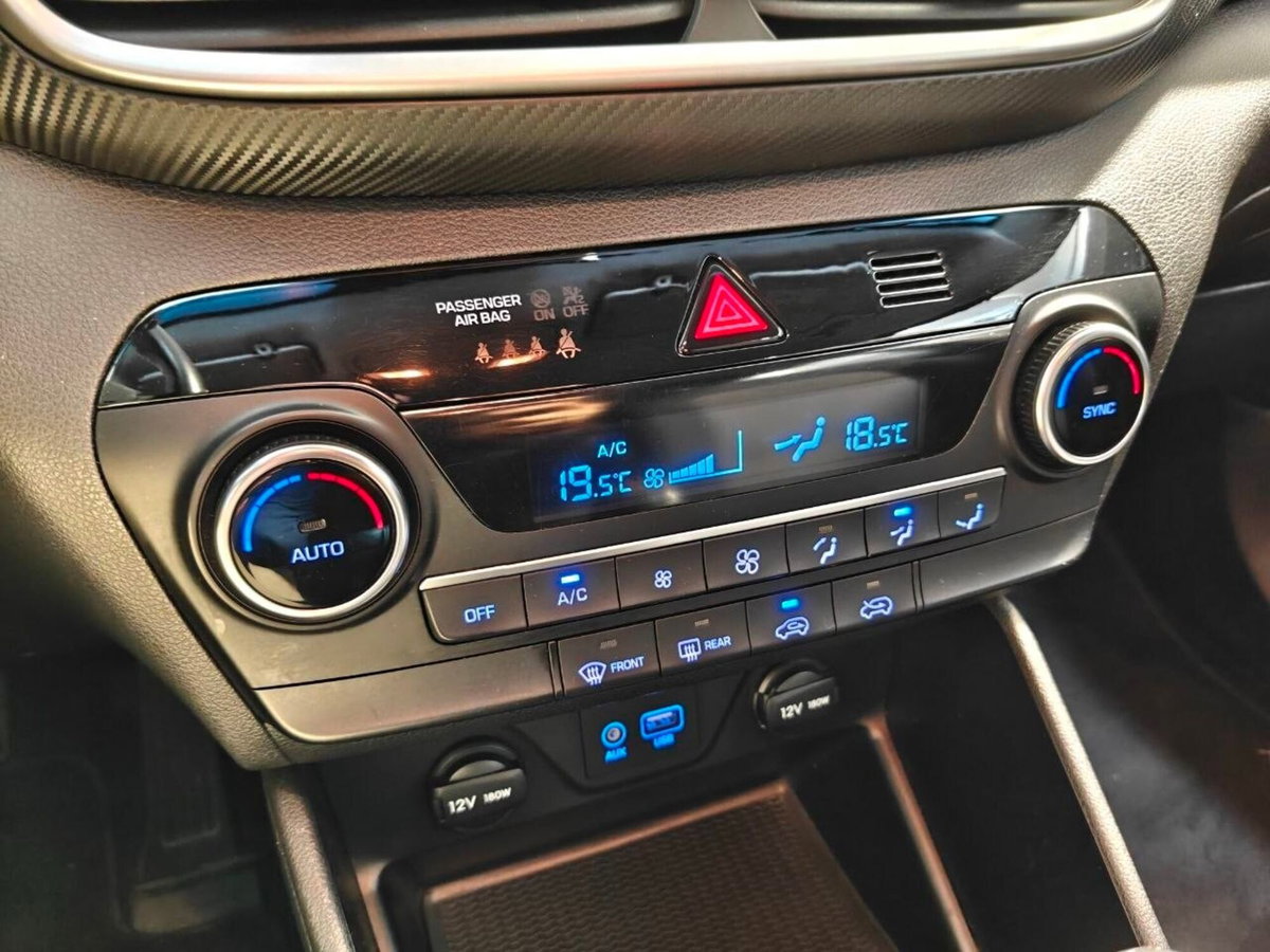 Hyundai Tucson 1.6 CRDi XTech (12)