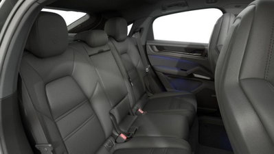 Porsche Cayenne Coupé 3.0 e-hybrid Black Edition tiptronic (9)