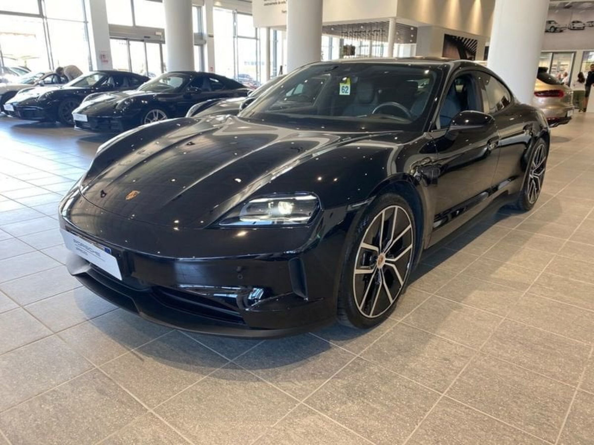 Porsche Taycan Performance Battery Plus