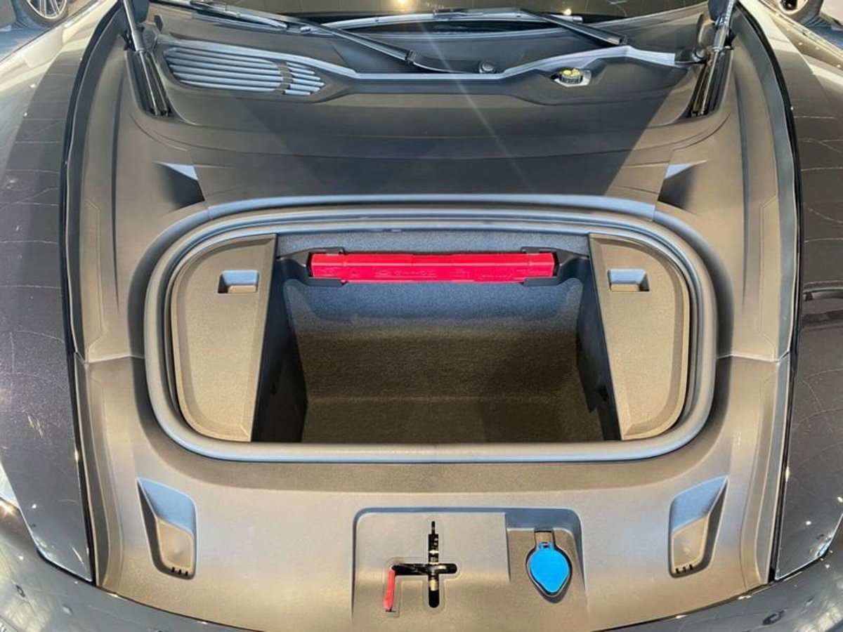 Porsche Taycan Performance Battery Plus (10)