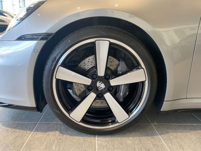Porsche 911 Cabrio 3.0 Carrera 394cv auto (9)