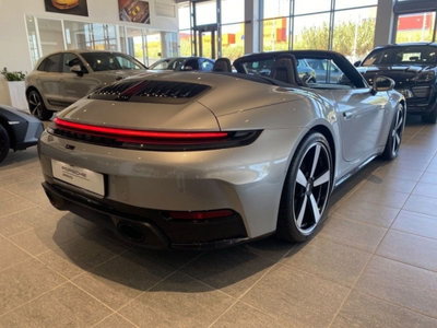 Porsche 911 Cabrio 3.0 Carrera 394cv auto (4)
