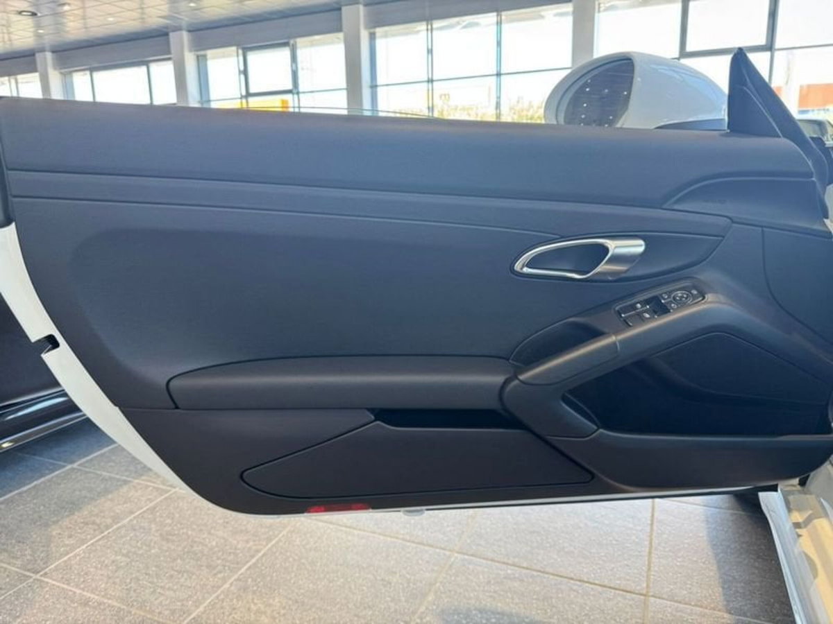 Porsche 718 Cayman  Cayman 2.0 300cv pdk (4)