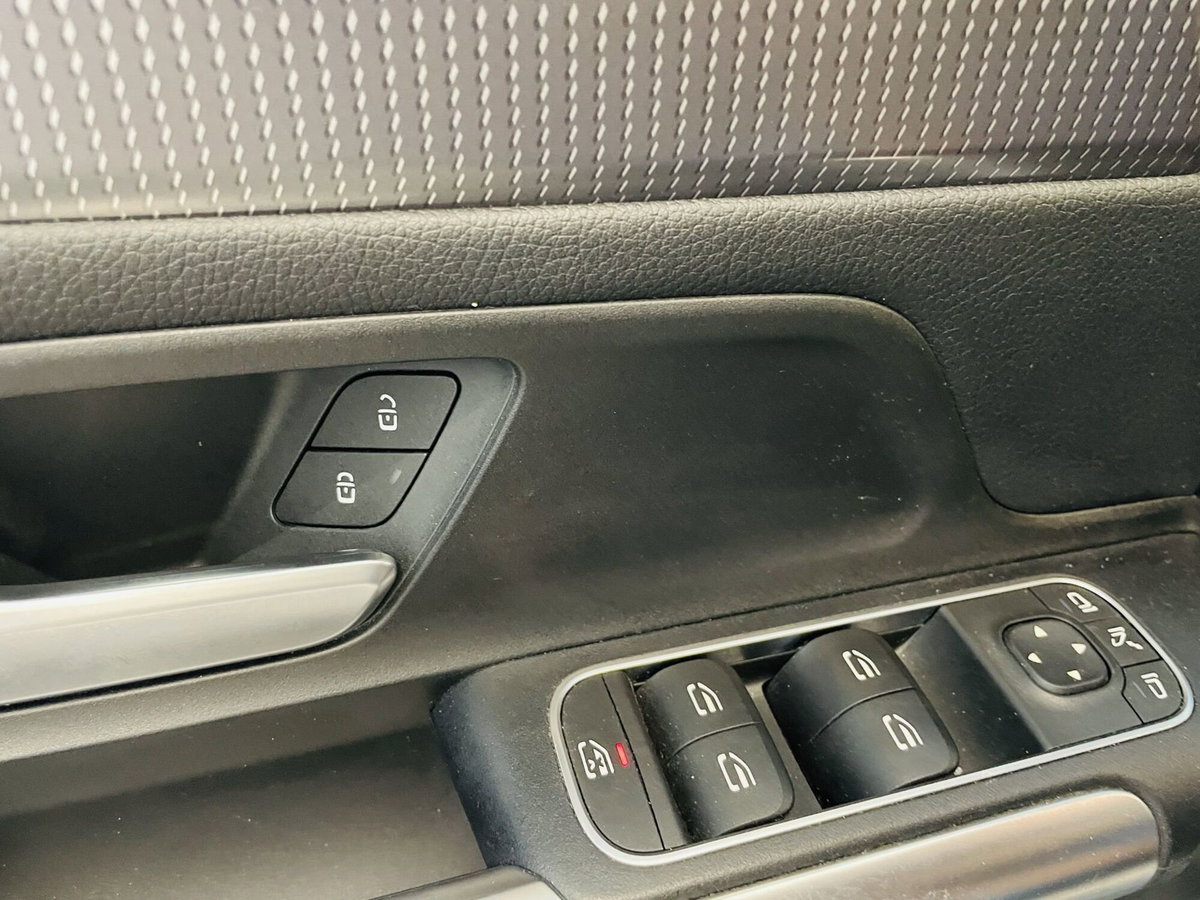 Mercedes-Benz Classe B 180 d Sport Plus (10)