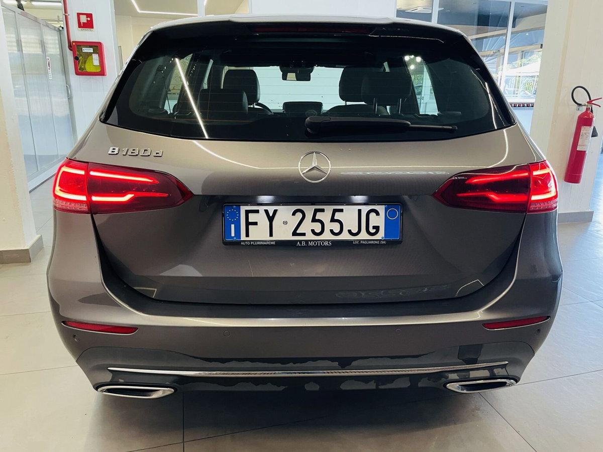 Mercedes-Benz Classe B 180 d Sport Plus (5)