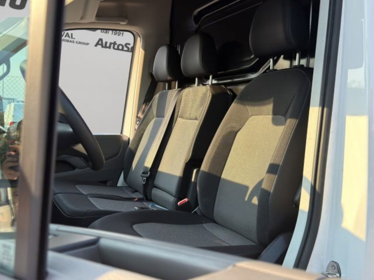Volkswagen Veicoli Commerciali Crafter Furgone 35 2.0 tdi 140cv L3H3 (8)