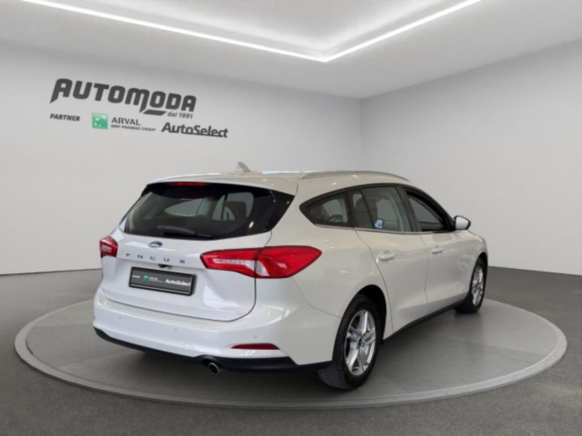 Ford Focus Station Wagon 1.5 TDCi 120 CV Start&Stop SW Business N1 (4)