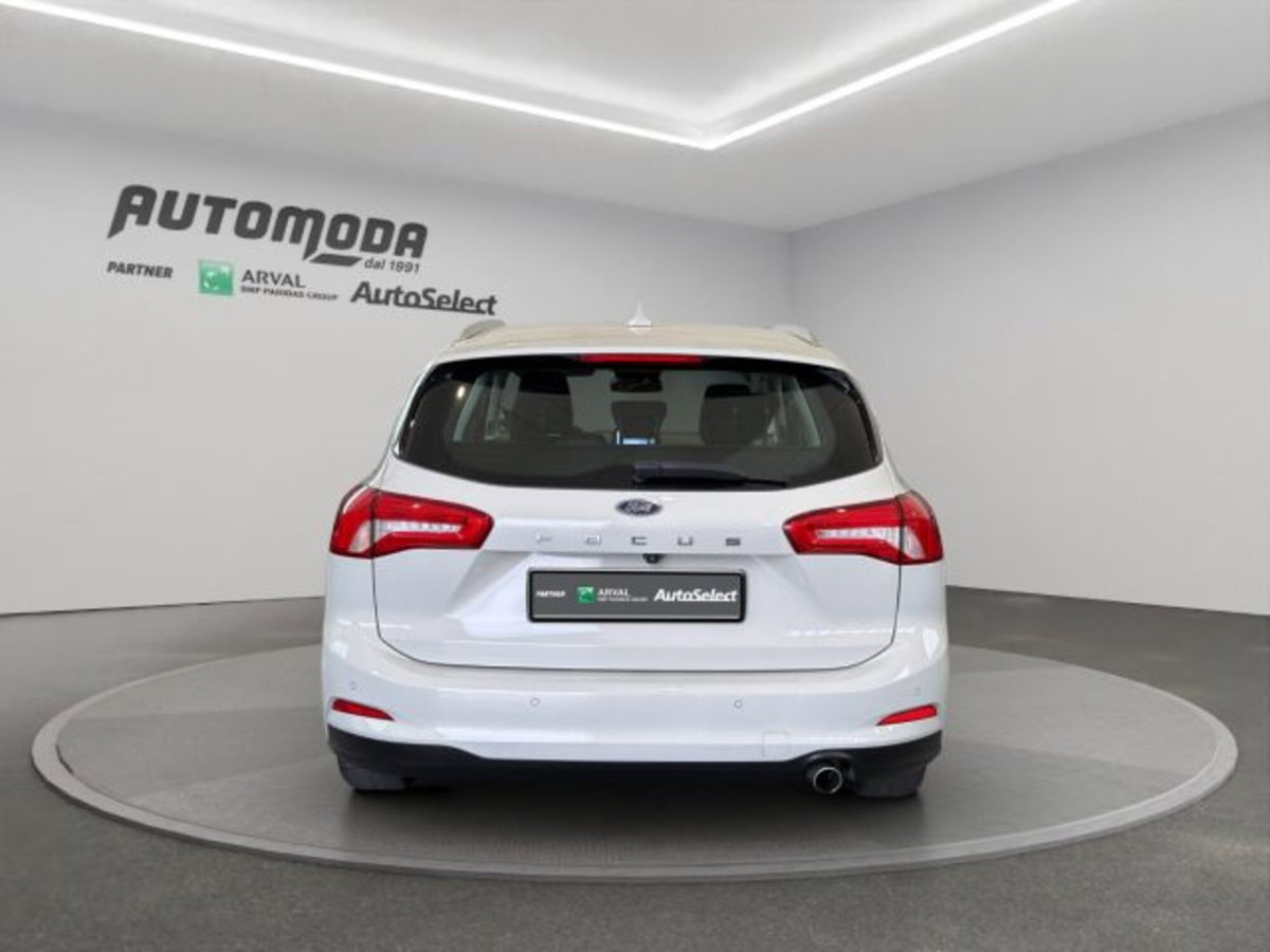 Ford Focus Station Wagon 1.5 TDCi 120 CV Start&Stop SW Business N1 (5)