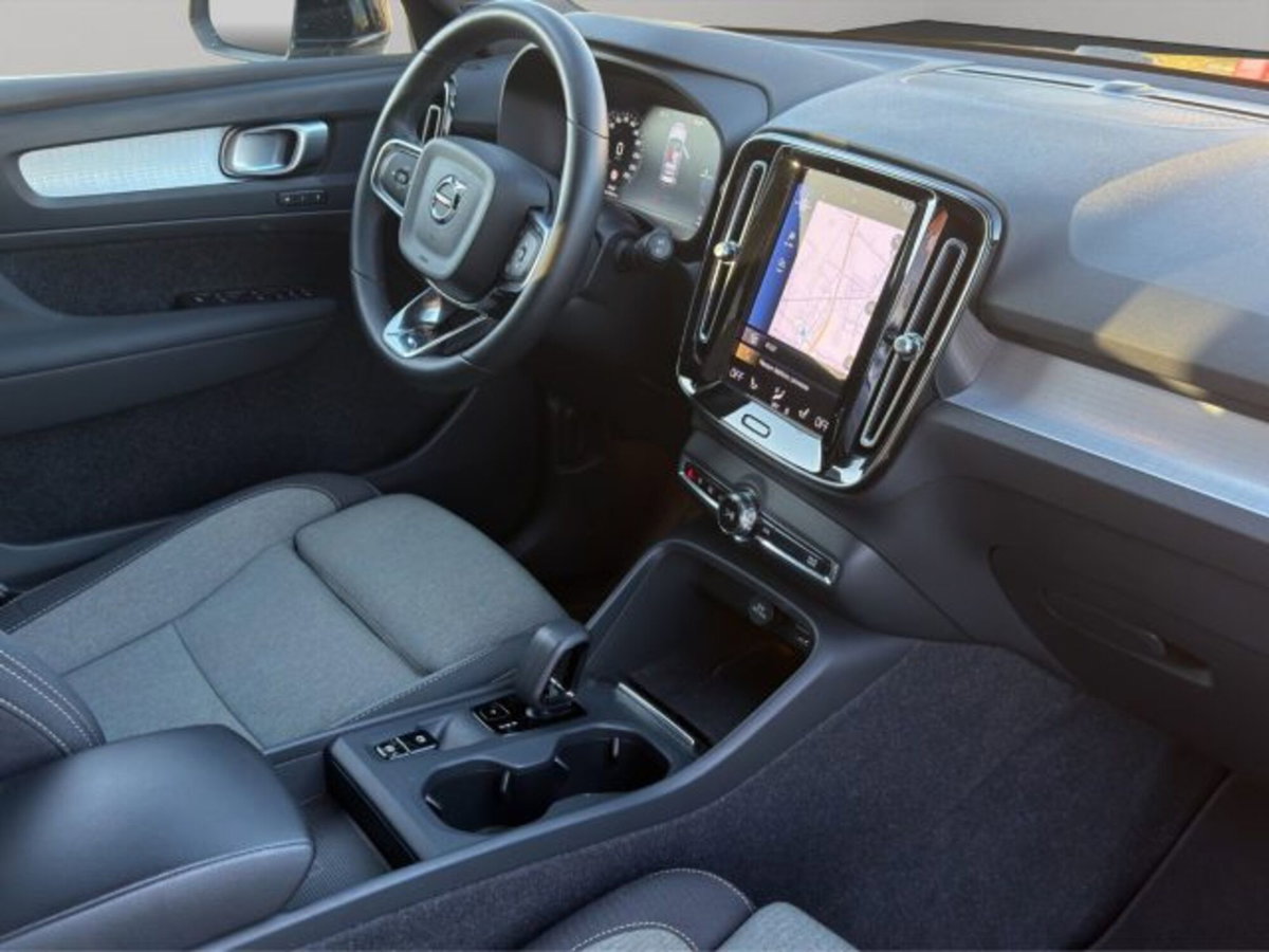 Volvo XC40 T5 Recharge Plug-in Hybrid automatico Core (10)