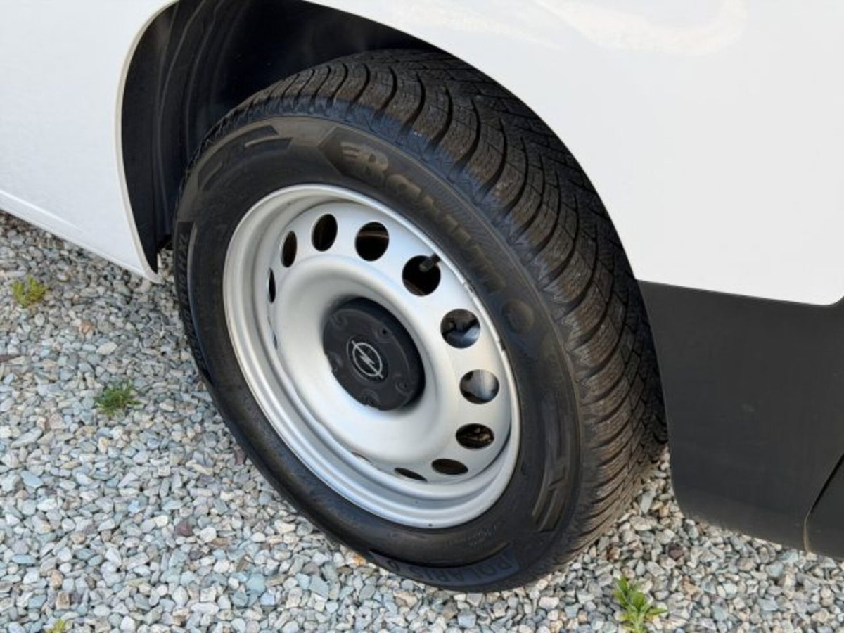 Opel Combo Furgone Cargo XL 1.5 Diesel 130CV PL 950kg Edition (18)
