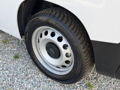 Opel Combo Furgone Cargo XL 1.5 Diesel 130CV PL 950kg Edition (18)