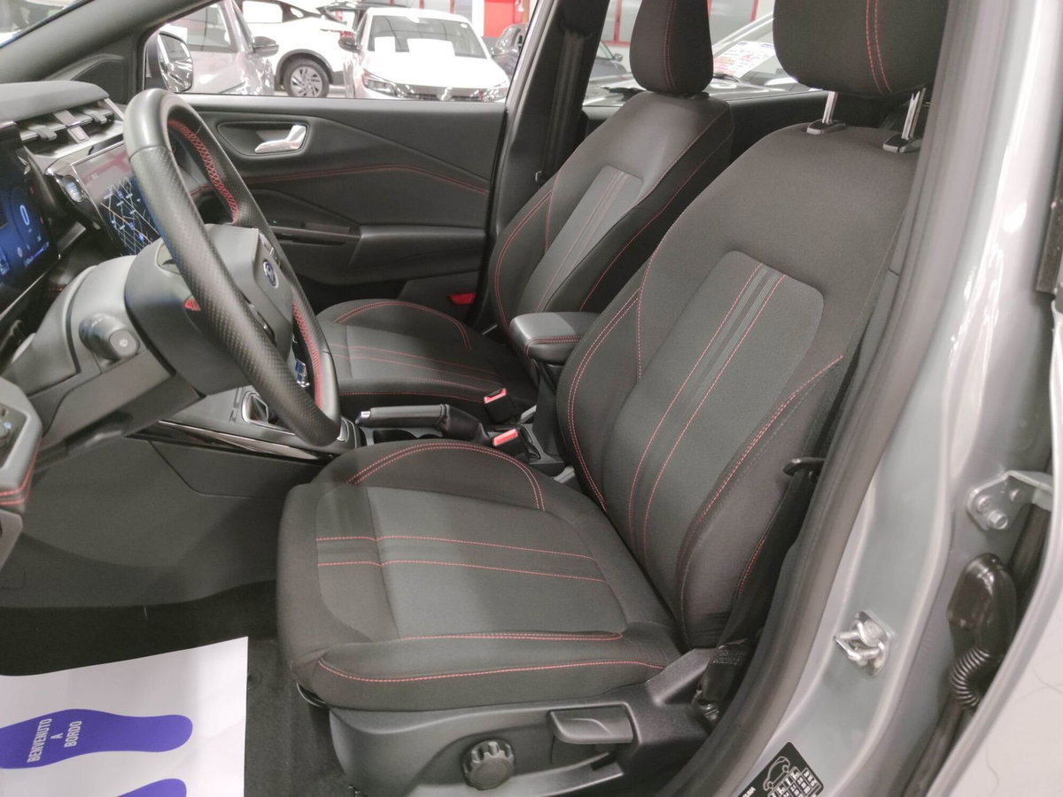 Ford Puma 1.0 EcoBoost Hybrid 125 CV S&S aut. ST-Line X (15)
