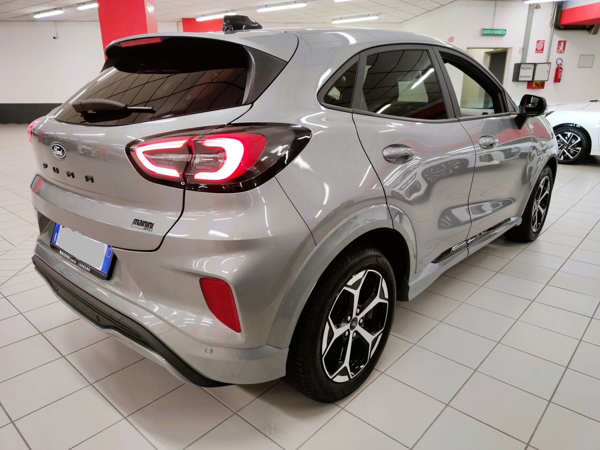Ford Puma 1.0 EcoBoost Hybrid 125 CV S&S aut. ST-Line X (4)