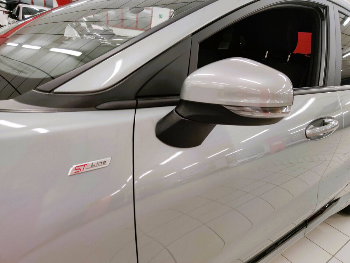 Ford Puma 1.0 EcoBoost Hybrid 125 CV S&S aut. ST-Line X (7)