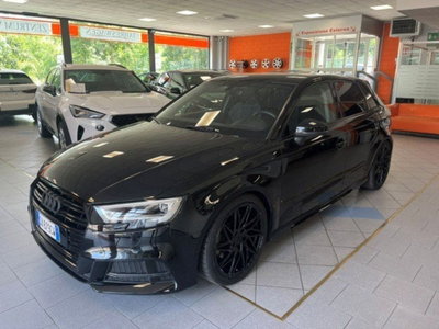 Audi A3 Sportback 40 TFSI quattro S tronic Admired (3)