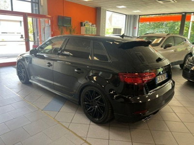 Audi A3 Sportback 40 TFSI quattro S tronic Admired (4)