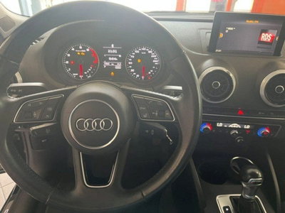 Audi A3 Sportback 40 TFSI quattro S tronic Admired (7)