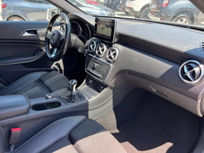 Mercedes-Benz Classe A 180 d Sport (10)
