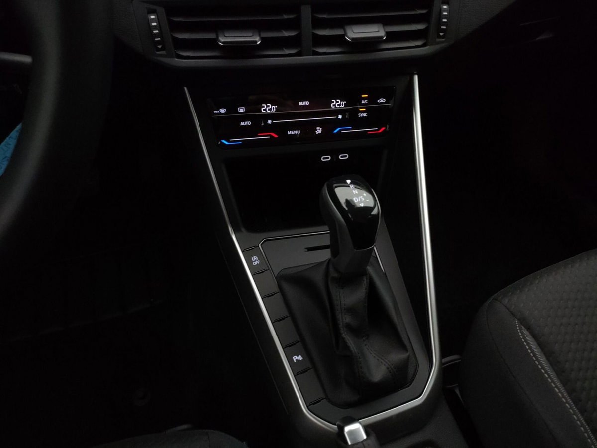 Volkswagen Polo 1.0 tsi Edition 95cv dsg (13)