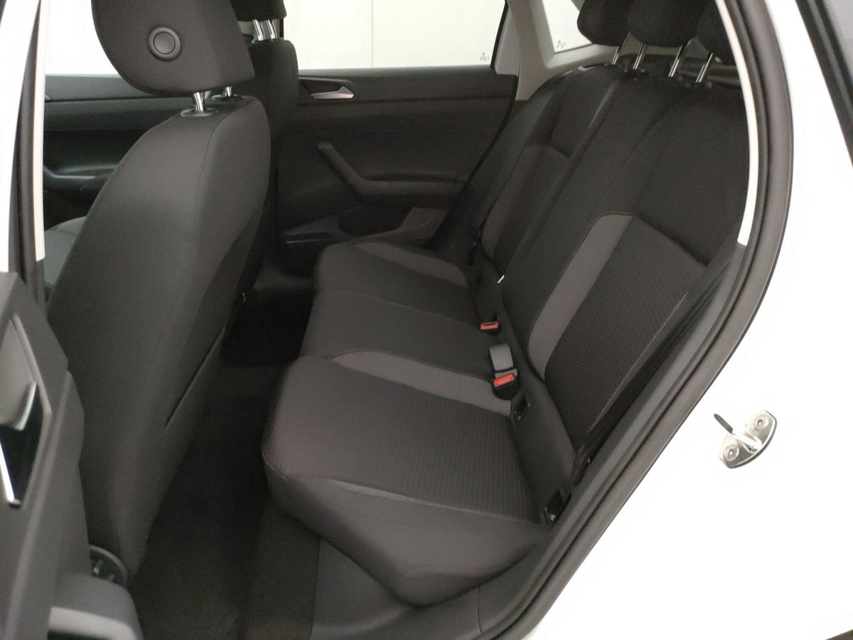Volkswagen Polo 1.0 tsi Edition 95cv dsg (8)