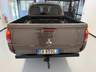 Mitsubishi L200 2.5 DI-D/136CV Double Cab Invite (6)