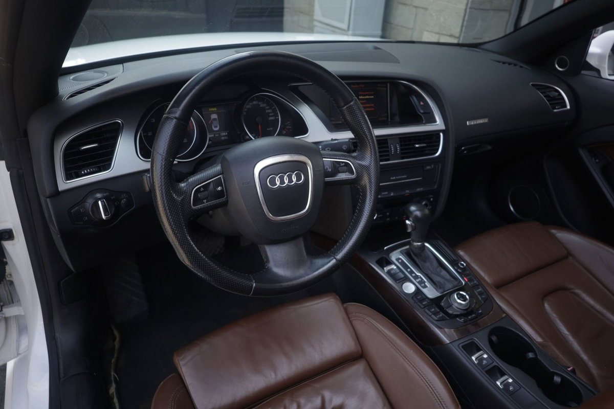 Audi A5 Cabrio 3.0 V6 TDI F.AP. quattro S tr. (14)