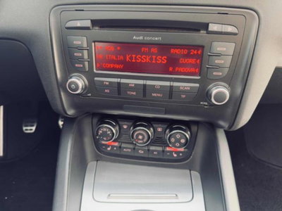 Audi TT Cabrio 2.0 TFSI (10)