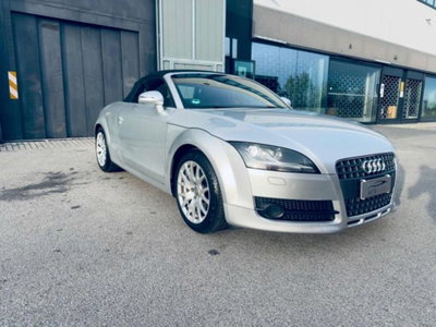 Audi TT Cabrio 2.0 TFSI (3)