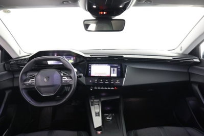 Peugeot 308 PureTech Turbo 130 S&S EAT8 Allure (4)