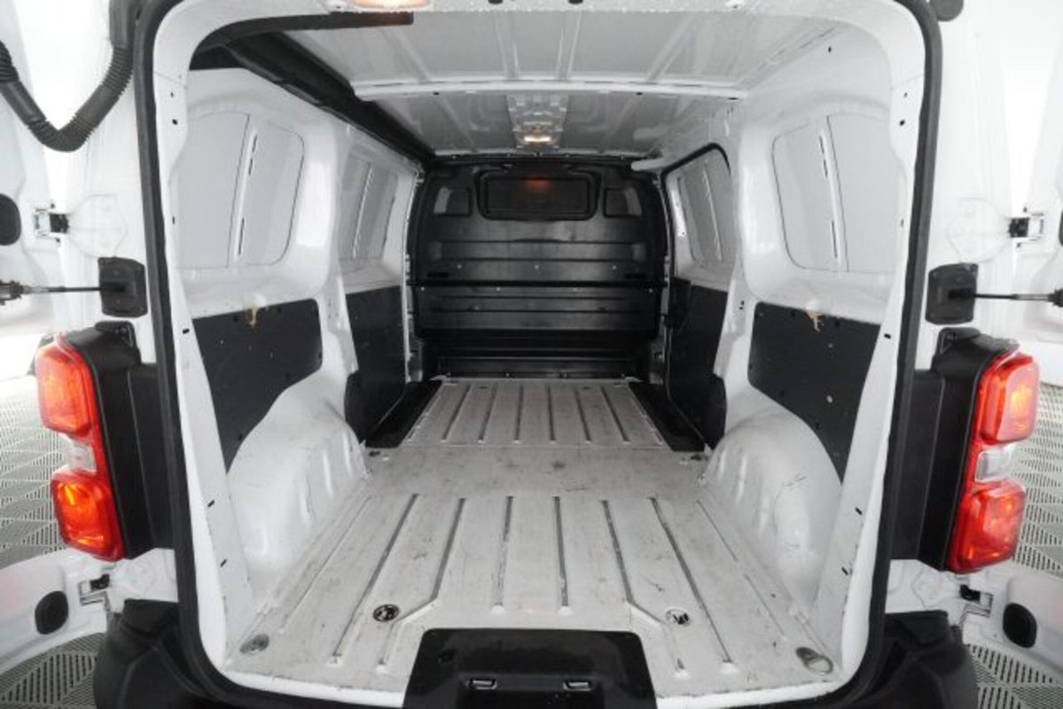Fiat Scudo Furgone ce 1.5 bluehdi 120cv L3H1 (4)
