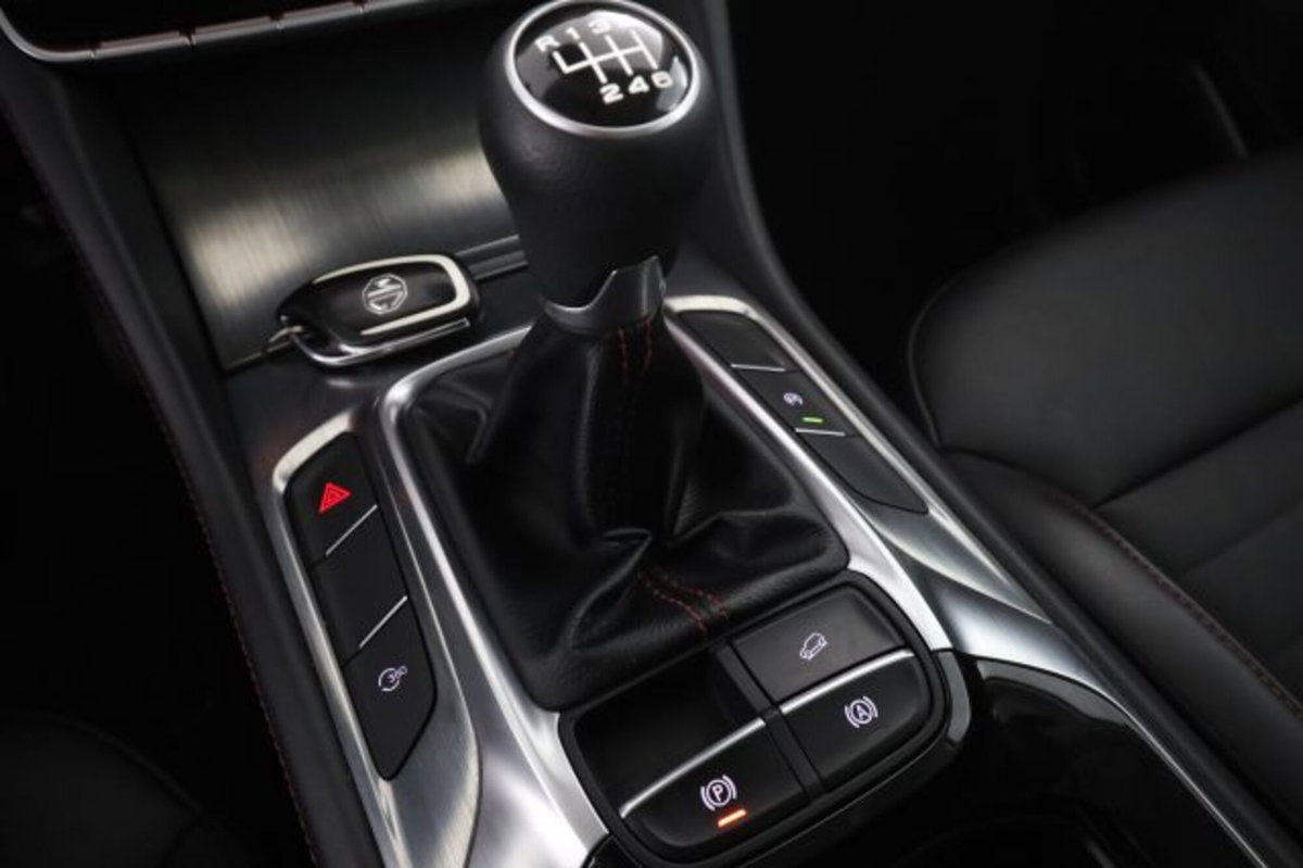 Mg HS HS 1.5T-GDI Luxury (14)