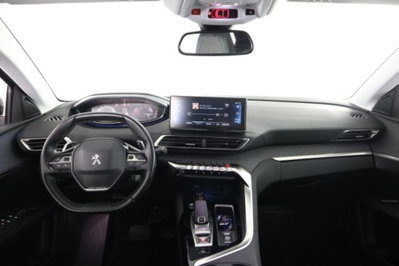 Peugeot 3008 BlueHDi 130 S&S EAT8 Allure Pack (4)