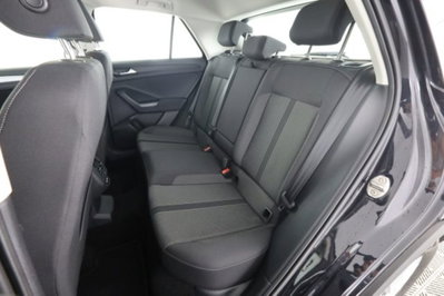 Volkswagen T-Roc 1.5 tsi Life dsg (3)