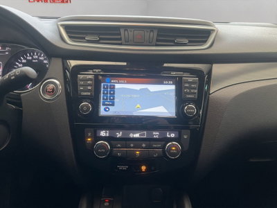 Nissan Qashqai 1.5 dCi Tekna (18)