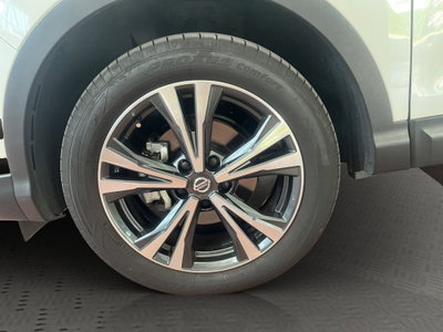 Nissan Qashqai 1.5 dCi Tekna (4)