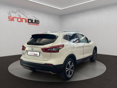 Nissan Qashqai 1.5 dCi Tekna (8)