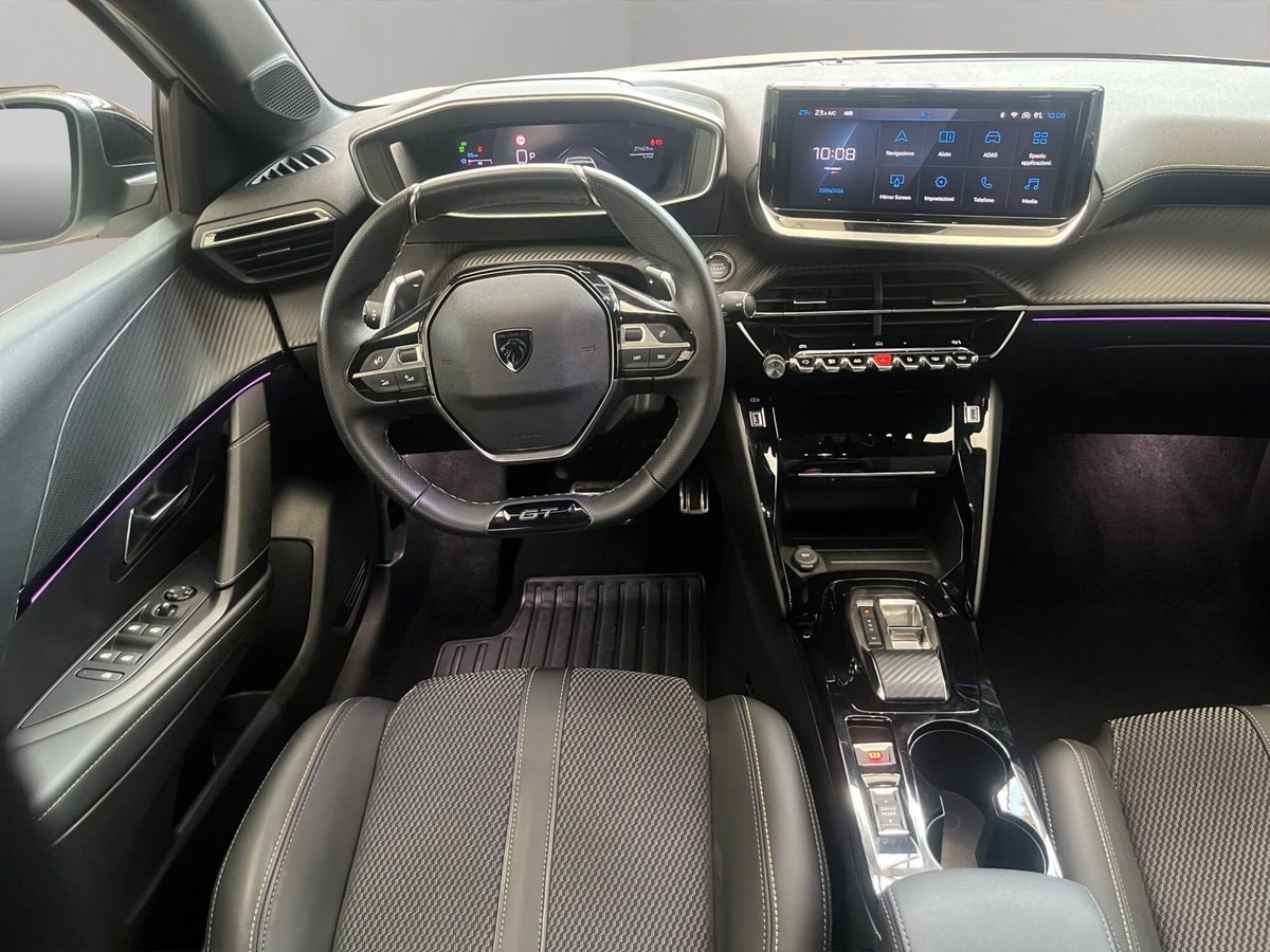 Peugeot 208 motore elettrico 136 CV 5 porte GT (15)