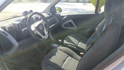 smart Fortwo 1000 52 kW MHD coupé pulse (9)